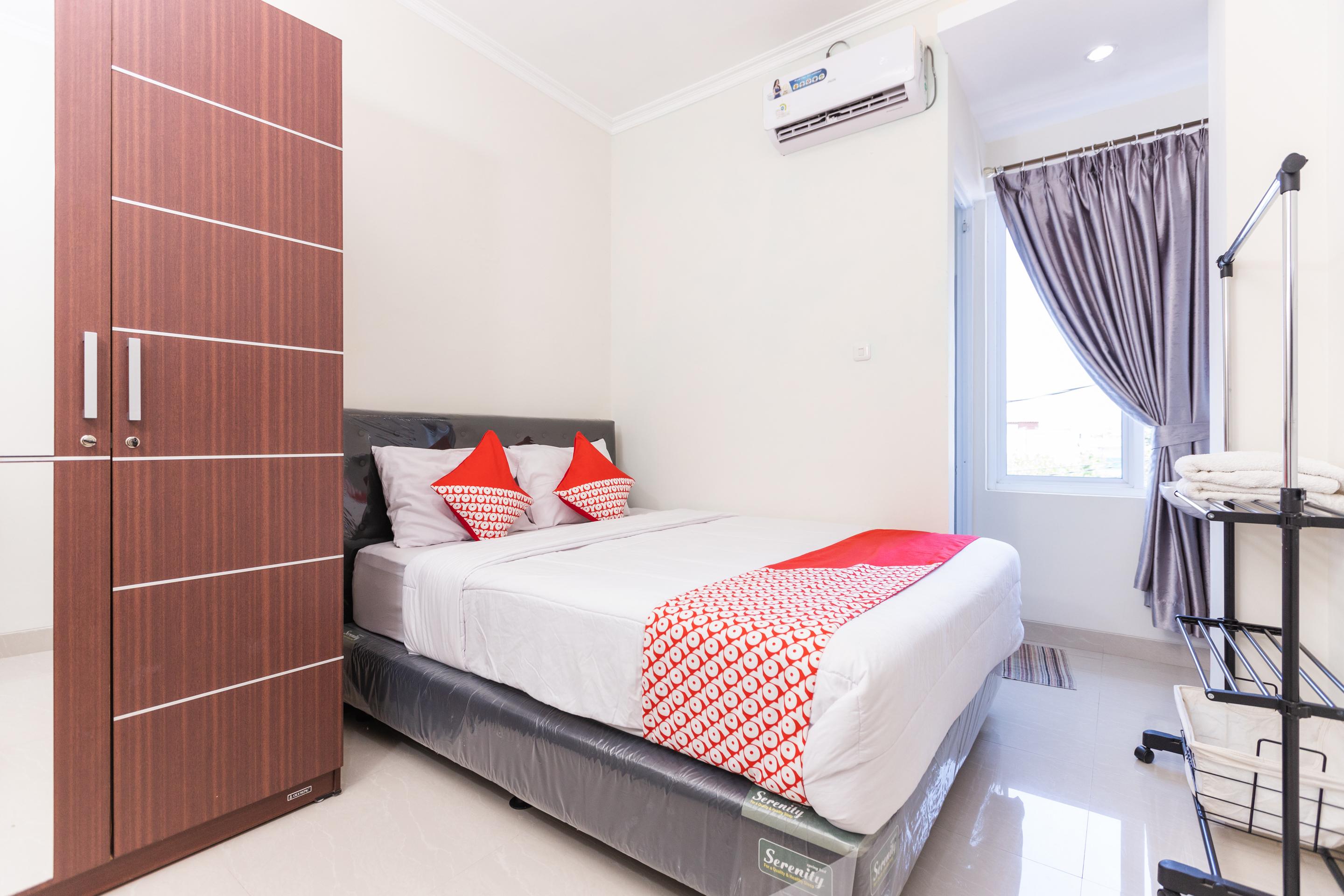 Oyo 1975 Bale Ikite Hotel มากาซาร์ ภายนอก รูปภาพ
